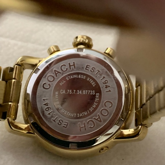 Coach Watch - Picture 5 of 5